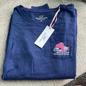 NWT Womens Vineyard Vines long sleeve graphic pocket tee with snowboarding whale
